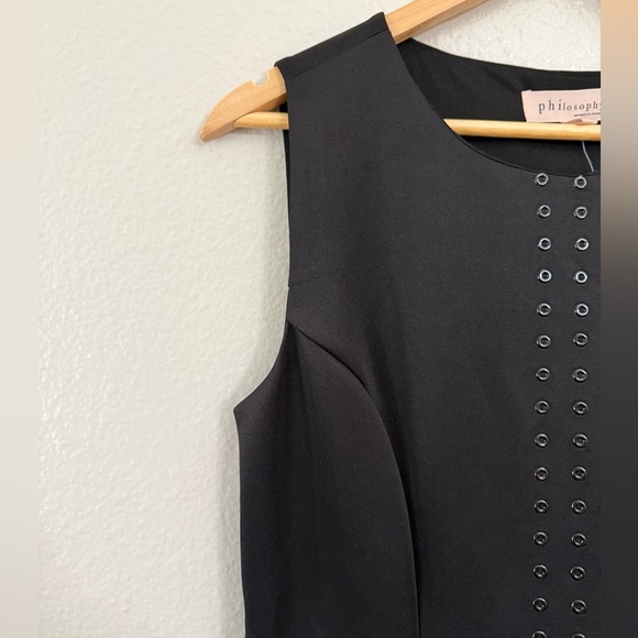 Philosophy Flare Sleeveless Black Dress - Picture 3 of 6